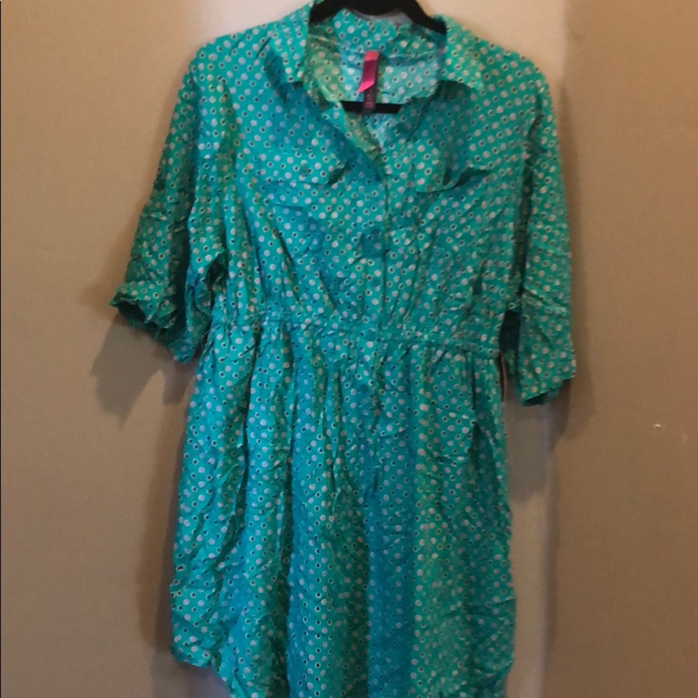 Green dress with purple dots